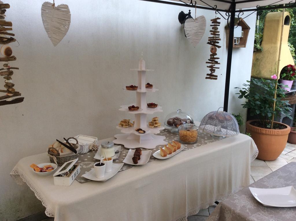 L'Acacia B&B Pietra Ligure Eksteriør billede