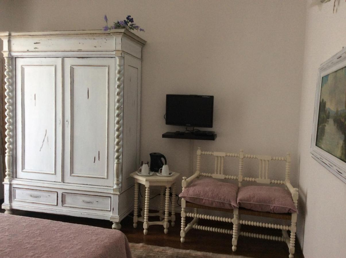 L'Acacia B&B Pietra Ligure Eksteriør billede